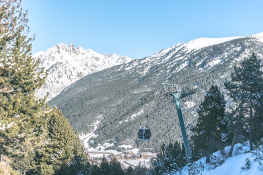 El Tarter, Andorra : 2021 January 11 :  Gondola lift at the Grandvalira ski station in El Tarter, Andorra in times of covid19 in winter 2021