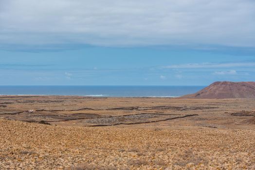 Trial on the Fuerteventura Nature Trail GR 131 from Corralejo to Morro Jable in summer 2020.