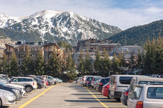 El Tarter, Andorra : 2021 Febraury 2 : Paking int COVID19 times Grandvalira ski resort on Andorra in 2021