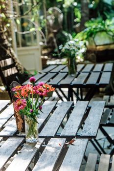 Table setting for a garden lunch