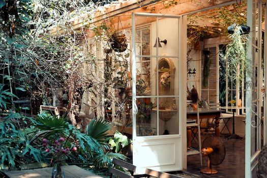 Image of Vintage Dining Room in garden