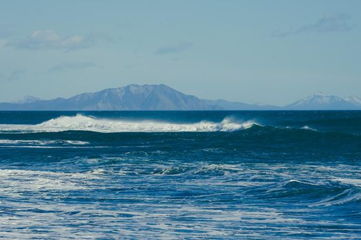 Beautiful wave on the background of the seascape. Wallpaper, background
