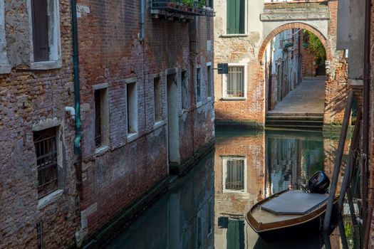 discovery of the city of Venice and its small canals and romantic alleys, Italy