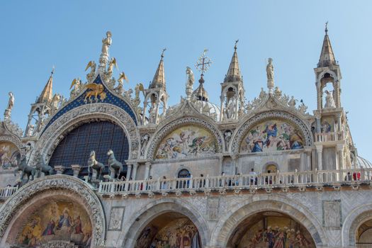 discovery of the city of Venice and its small canals and romantic alleys, Italy