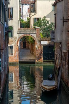 discovery of the city of Venice and its small canals and romantic alleys, Italy