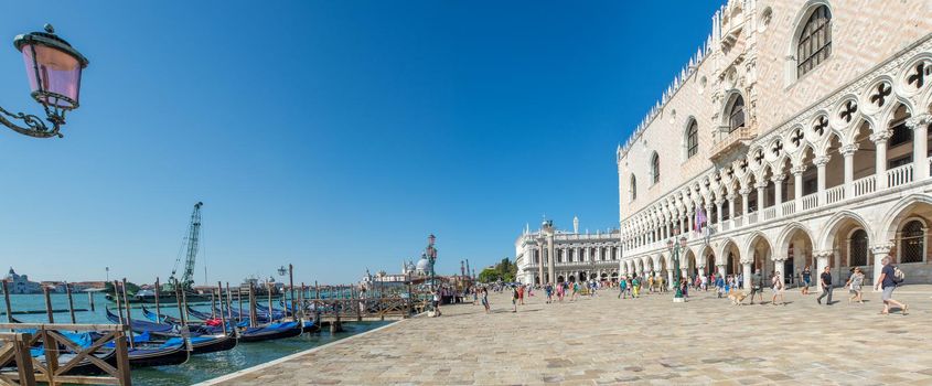 discovery of the city of Venice and its small canals and romantic alleys, Italy