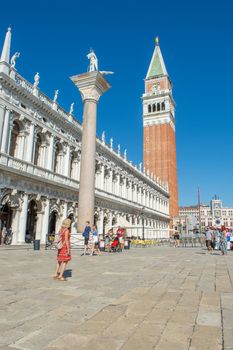 discovery of the city of Venice and its small canals and romantic alleys, Italy