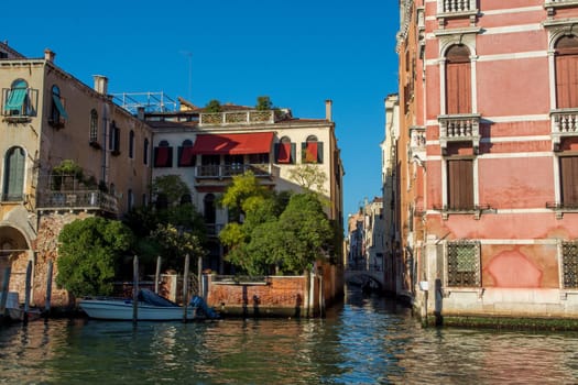 discovery of the city of Venice and its small canals and romantic alleys, Italy