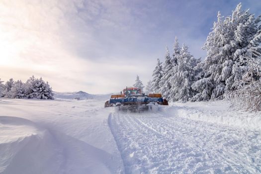 Ratrak, grooming machine, special snow vehicle in winter