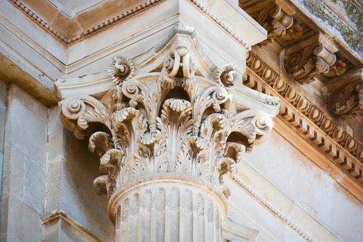 unique details of architectural treasures in Italy corinthian capital