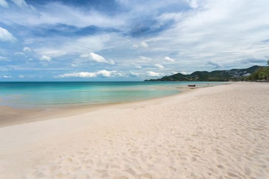 White sand beach Chaweng Beach, Koh Samui, Thailand. After Covid had no tourists Make the sea complete ecological recovery ,nature balance