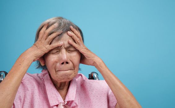 Geriatric Headaches and Migraines