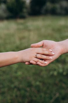 scheme of handshaking and distancing in psychology and the science of body language - kinesics and takesics