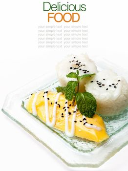 Fresh mango & Coconut cream with sweet sticky rice