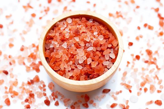 Pink himalayan salt in wooden bowl
