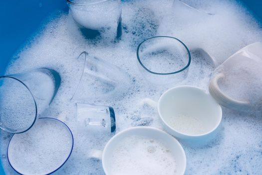 Washing used drinking glasses and cups