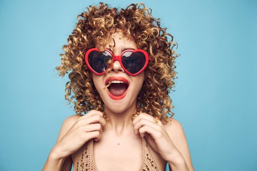 Woman curly hair Emotions sunglasses decoration close-up cropped view