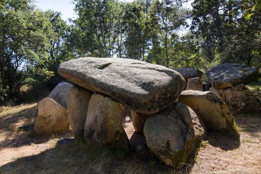 Dolmen of Keriaval - Keriaval gallery grave - is a gallery grave with four side chambers, located in Brittany near Carnac, in the department of Morbihan, France