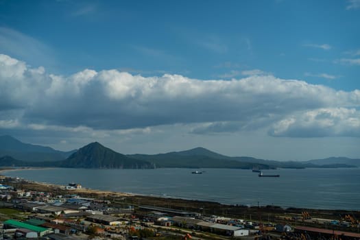Urban landscape with views of the city and Nakhodka Bay.