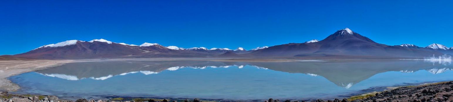 Altiplano Lakes, Bolivia, South America, Laguna Verde,Green lake