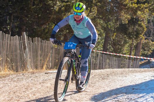 Naturlandia, Andorra : 2021 March 20 : Elizabeth Sveum NOR in the 2021 World Triathlon Winter Championships Andorra