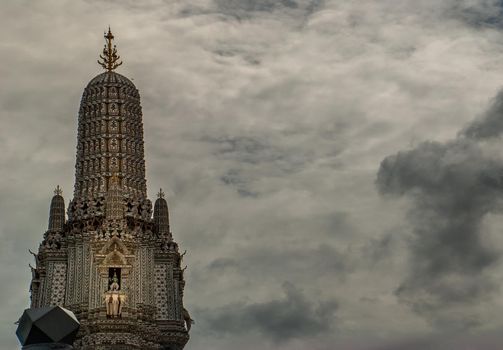 Bangkok, thailand 21 Jul, 2019 : Wat Arun Ratchawararam Ratchawaramahawihan, the temple of Dawn bangkok is a temple on the Thonburi west bank of the Chao Phraya River Wat Arun is among the best known of Thailand's landmark, Close-up