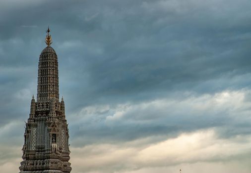 Bangkok, thailand 21 Jul, 2019 : Wat Arun Ratchawararam Ratchawaramahawihan, the temple of Dawn bangkok is a temple on the Thonburi west bank of the Chao Phraya River Wat Arun is among the best known of Thailand's landmark, Close-up