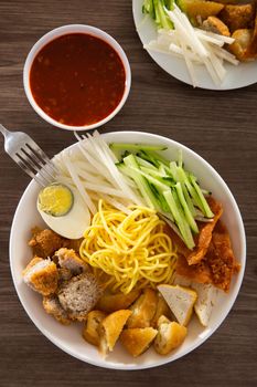 Mee Rojak is Malaysia Indian food of noodle with peanut sauce. One of very famous food in asia.