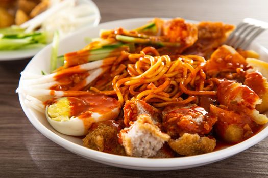 Mee Rojak is Malaysia Indian food of noodle with peanut sauce. One of very famous food in asia.