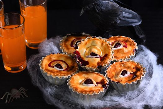 Halloween mini Creepy Eye Cakes with cherry filling