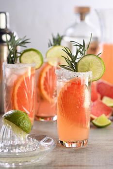 Cocktail fresh lime and rosemary combined with fresh grapefruit juice and tequila