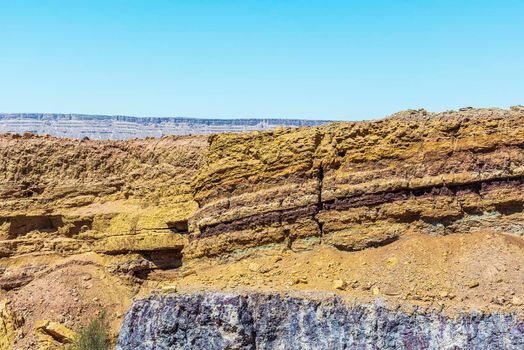 Ramon Crater colors Harem colors, geological sections of the earth's condenser and ancient geological processes. High quality photo