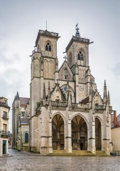 Collegiate Church Notre-Dame of Semur-en-Auxois, Framce. View from facade