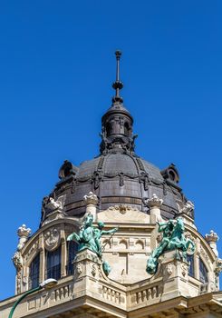 Szechenyi thermal bath in Budapest is the largest medicinal bath in Europe, Hungary. Dome