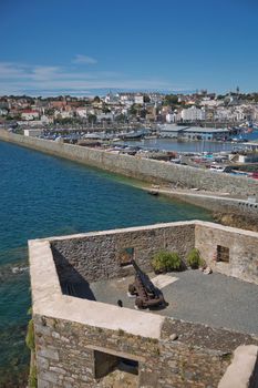 ST. PETER PORT, GUERNSEY, UK - AUGUST 16, 2017: Traversing Carriage Cannon at Castle Cornet in St Peter Port, Guernsey, UK.