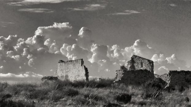 Abandoned house in the countryside in Alicante