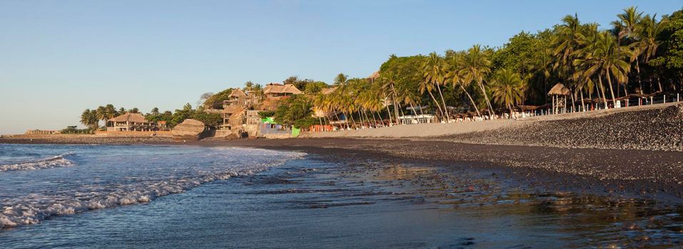 El Tunco Beach in Salvador. El Tunco, El Salvador.