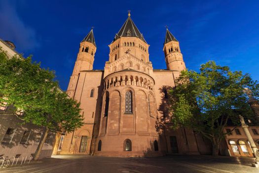 Mainz Cathedral at evening. Mainz, Rhineland-Palatinate, Germany.