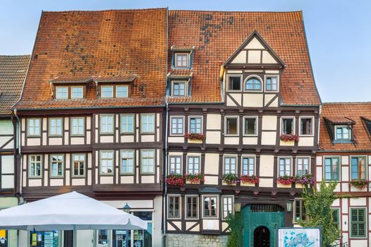 Sstreet with historical half-timbered houses in Quedlinburg, Germany