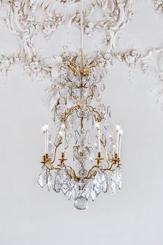 Large crystal luxury chandelier gold coloured metal