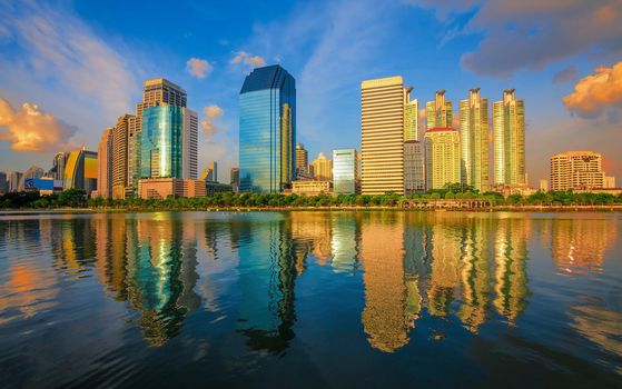 Bangkok lake cityscape skyline in beautiful evening light