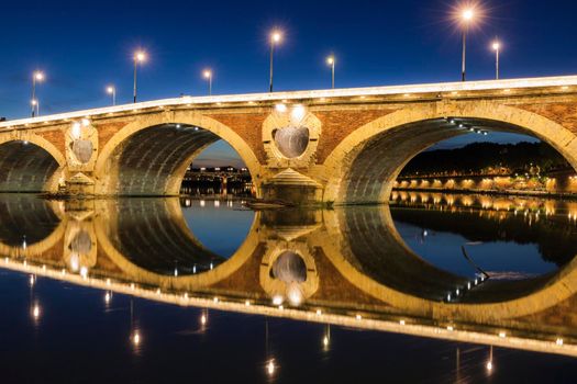 Pont-Neuf in Toulouse. Toulouse, Occitanie, France.