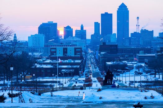 Des Moines skyline at sunset. Des Moines, Iowa, USA.