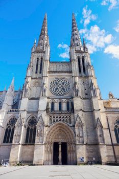 Saint Andre Cathedral on Place Pey-Berland in Bordeaux. Bordeaux, Nouvelle-Aquitaine, France.