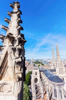 Saint Andre Cathedral on Place Pey-Berland in Bordeaux . Bordeaux, Nouvelle-Aquitaine, France.