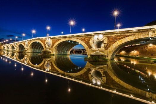 Pont-Neuf in Toulouse. Toulouse, Occitanie, France.