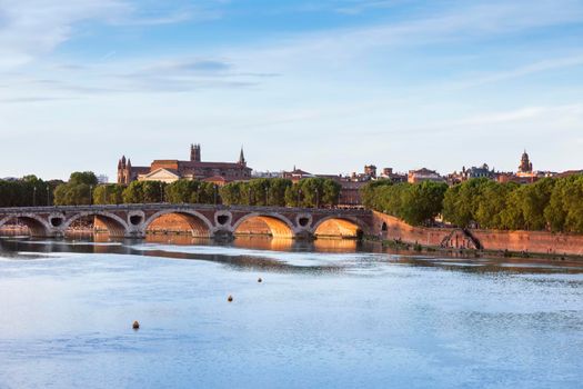 Pont Neuf and Basilica of St. Sernin in Toulouse. Toulouse, Occitanie, France.