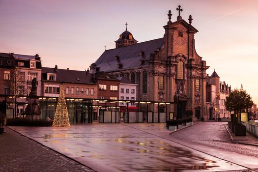 Rainy morning on Veemarkt in Mechelen. Mechelen, Flemish Region, Belgium