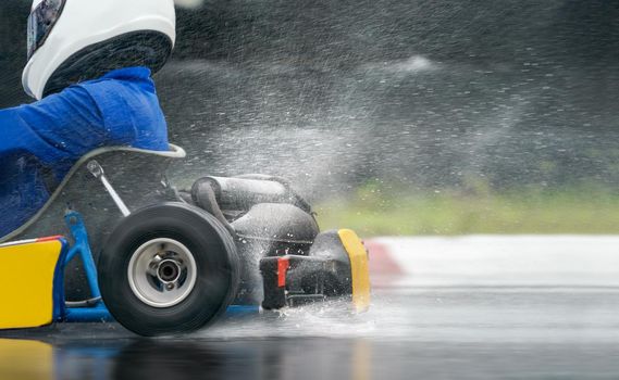 Go Kart increase speed with rain tire in race track