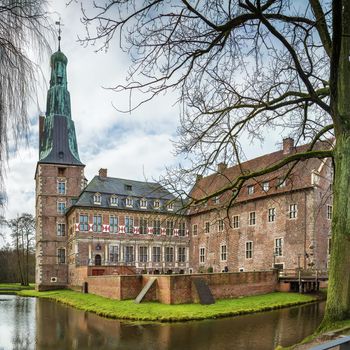 Water castle Raesfeld in Muensterland, North Rhine-Westphalia, Germany.